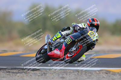 media/Sep-24-2022-CVMA (Sat) [[a45f954247]]/Race 14 Amateur Supersport Open/